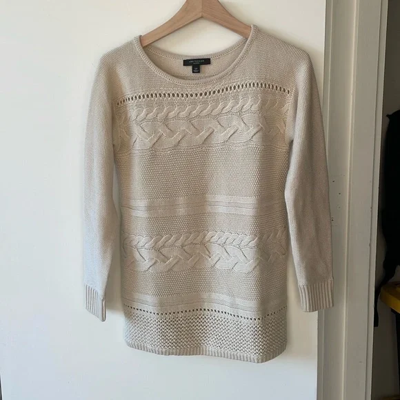 Ann Taylor Wool sweater - Picture 1 of 7